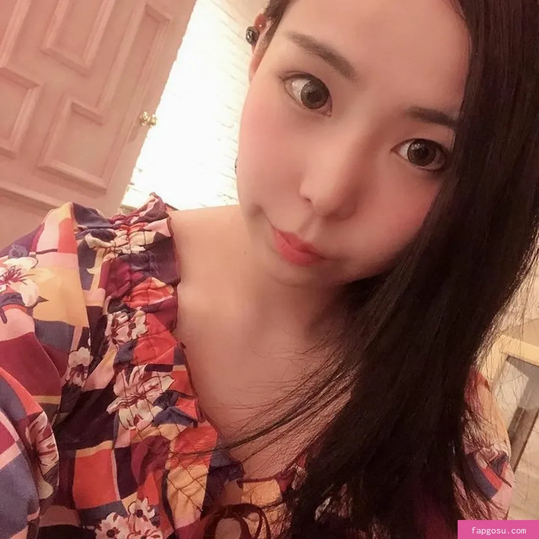 Yuria Yoshine