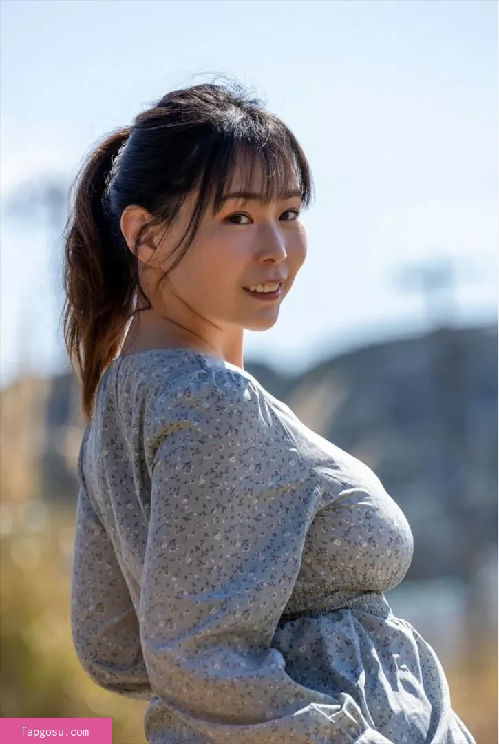 Yuria Yoshine