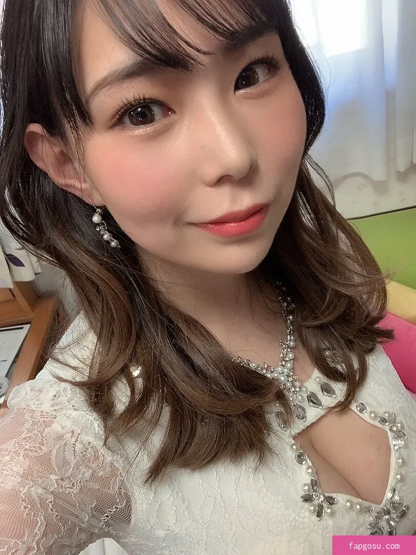 Yuria Yoshine