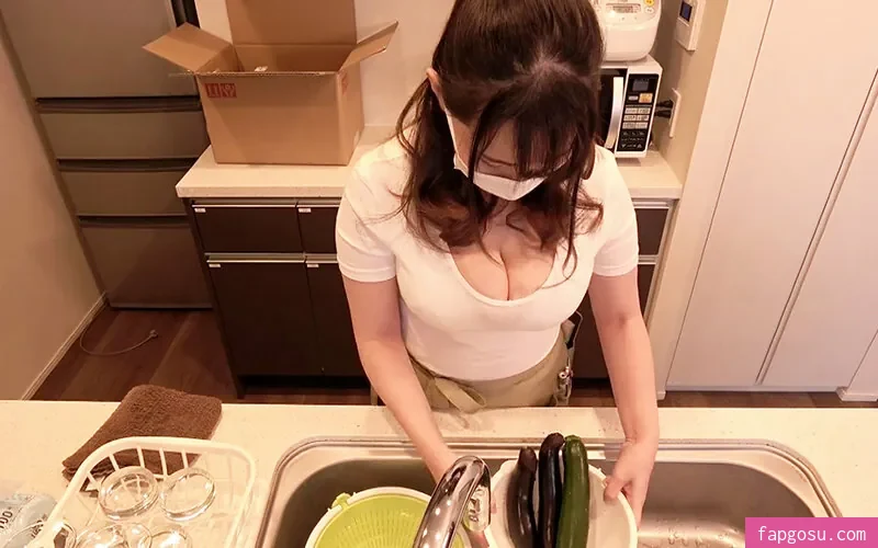 Yuria Yoshine