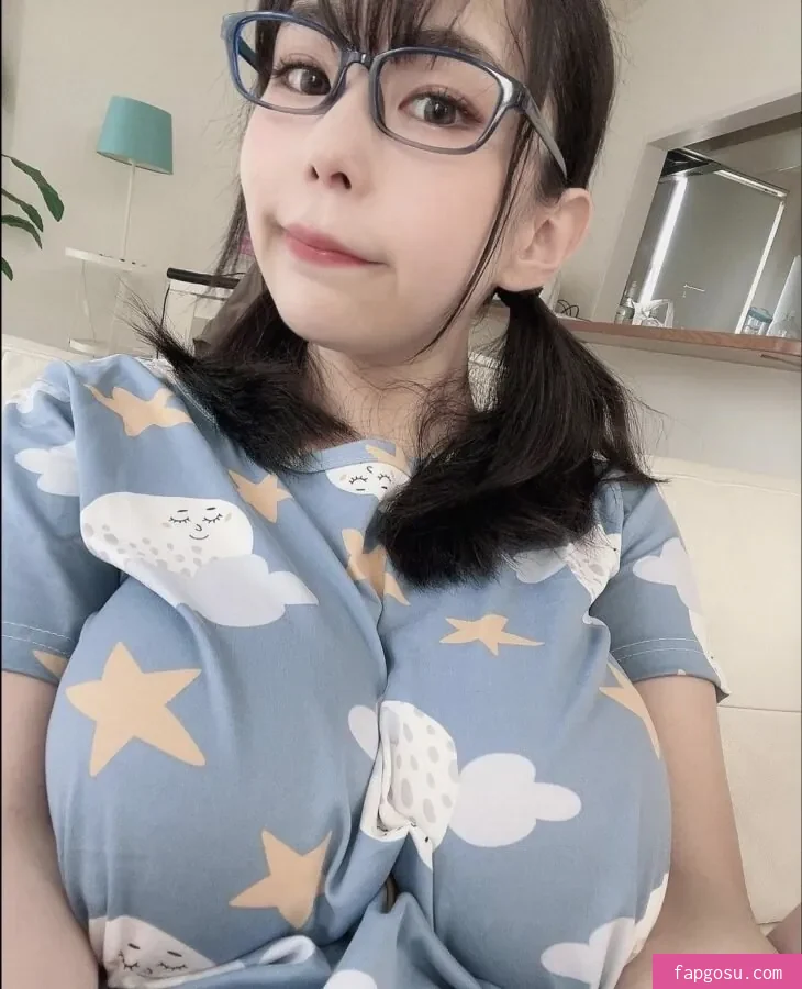 Yuria Yoshine