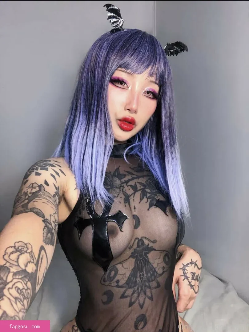Yenny Zhao