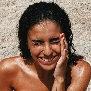 Zoe Bayona