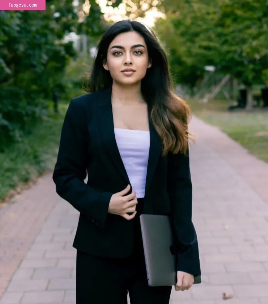 Zara Dar
