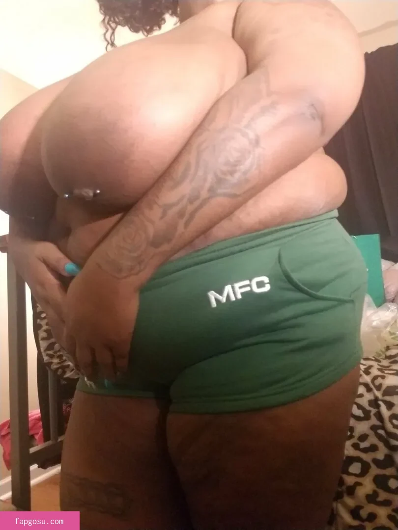 Zariah June