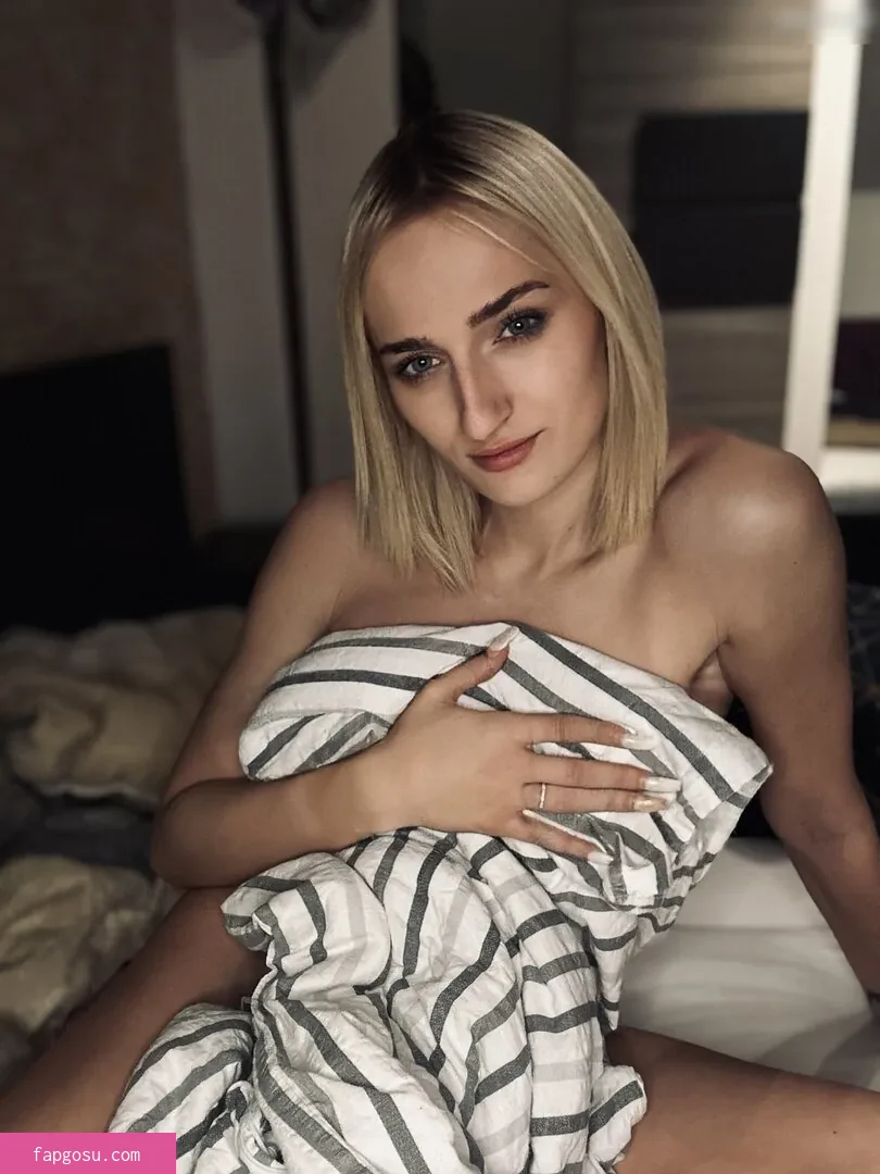 Zoerosedaily