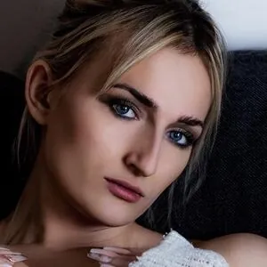 Zoerosedaily