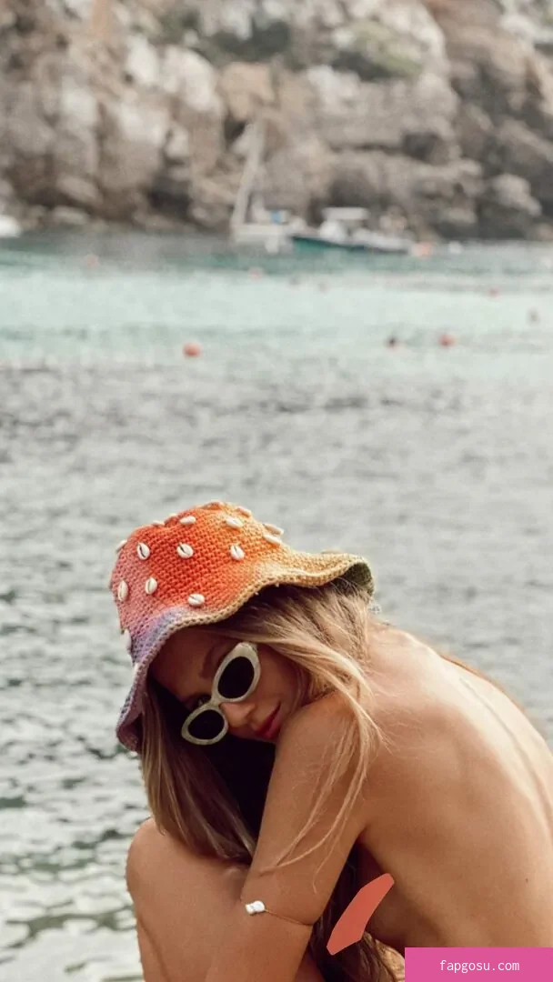 Zoe Pastelle