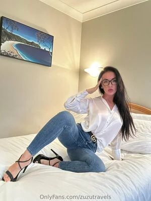 zuzutravels content