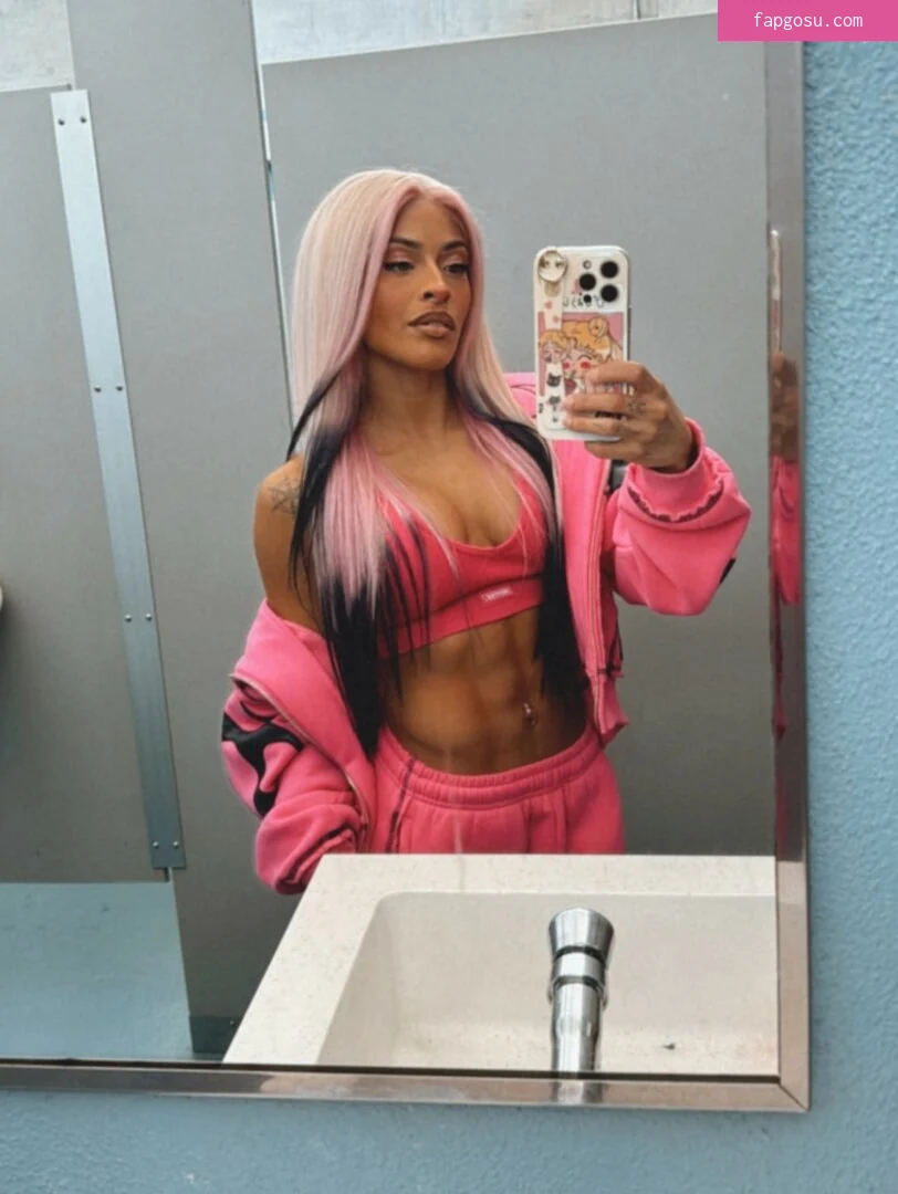 Zelina Vega