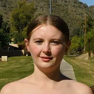 Zoey Zimmer